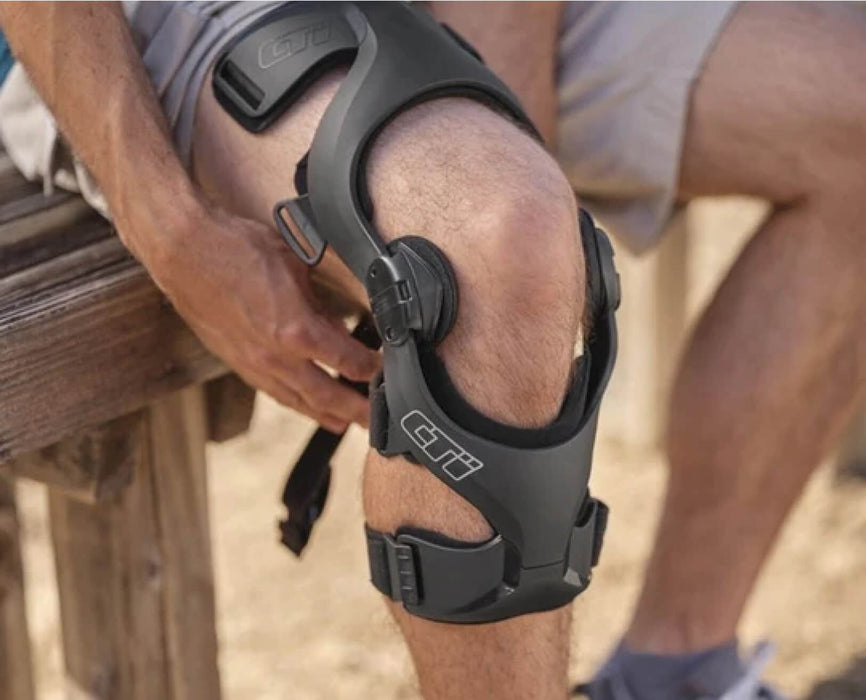 Ossur CTi®3 Knee Braces Bundle - ATHLETE EDITION